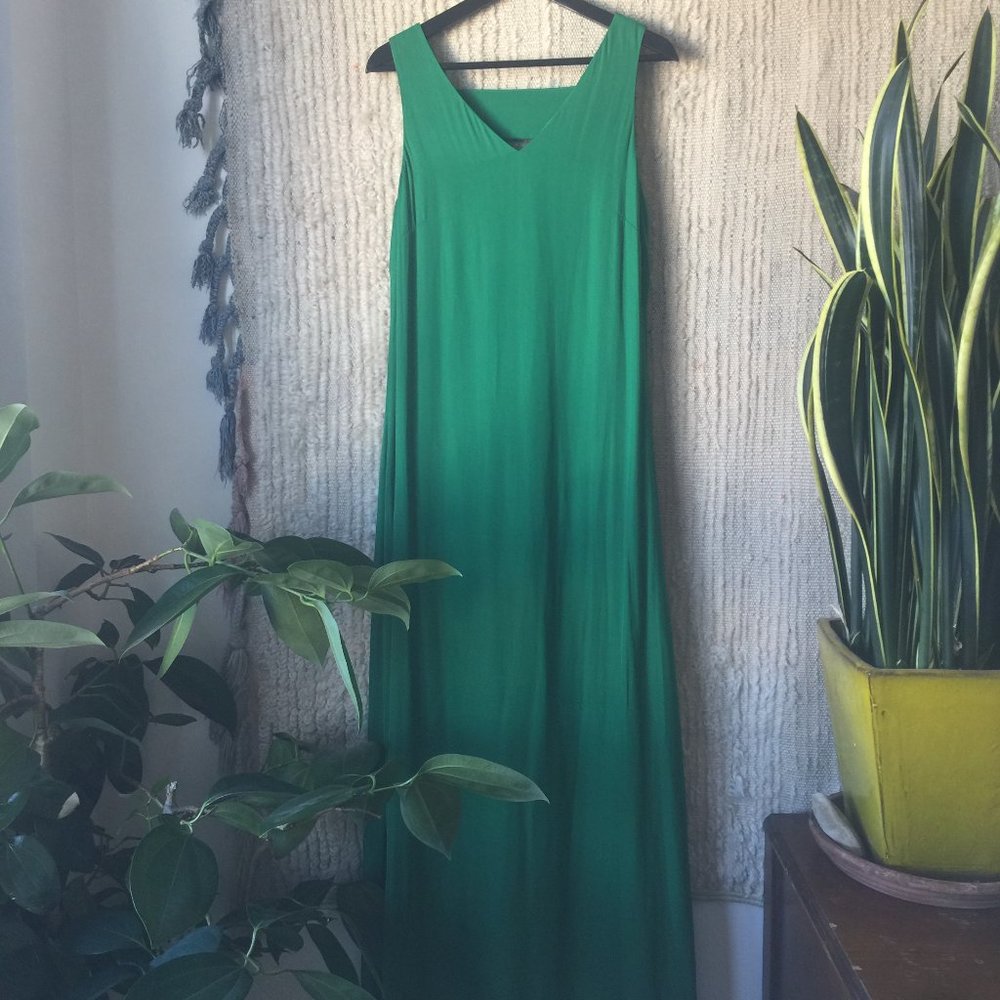 A/X Emerald Green Column Maxi